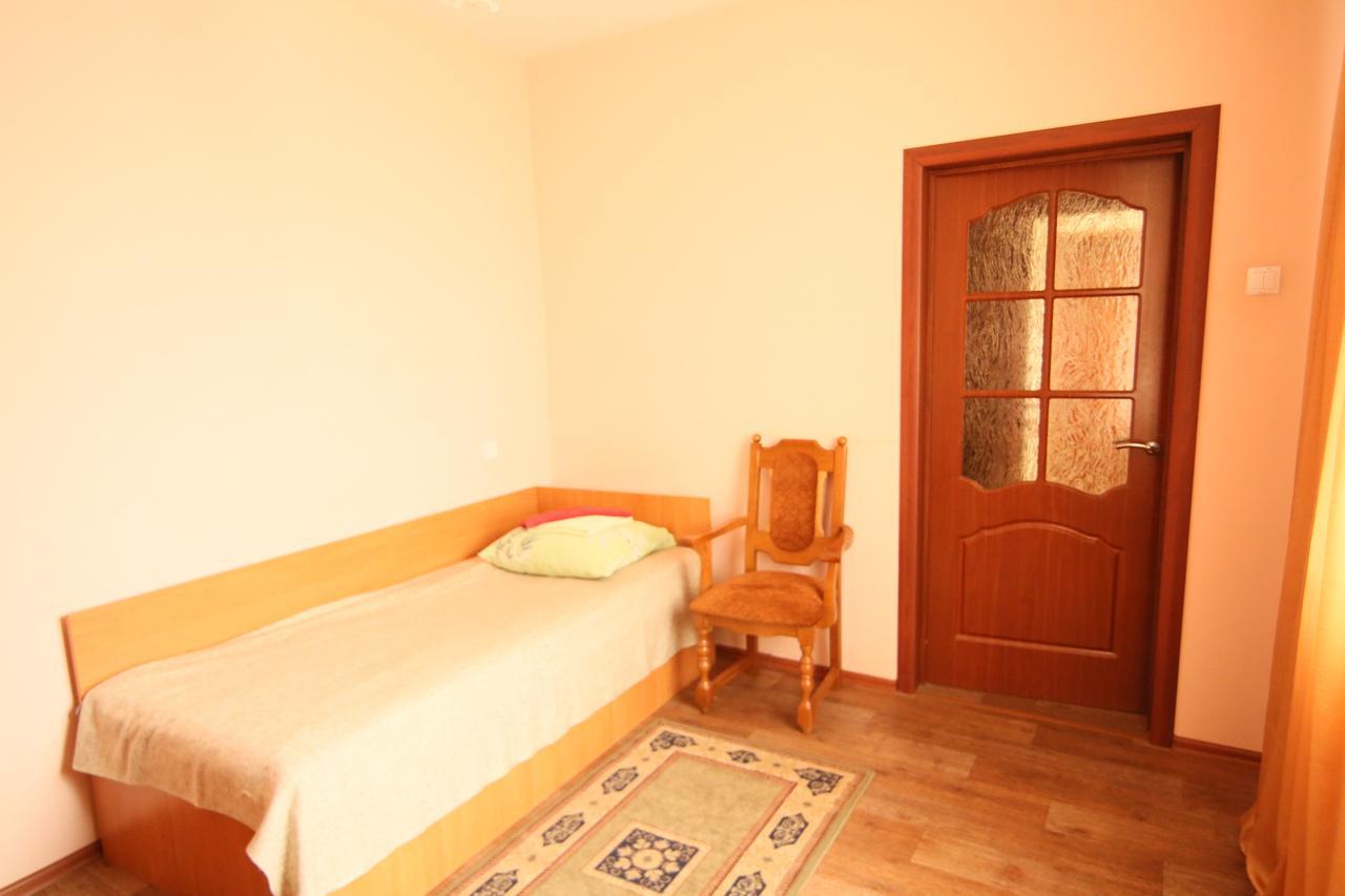 Hotel Center On Korolya Minsk Ngoại thất bức ảnh