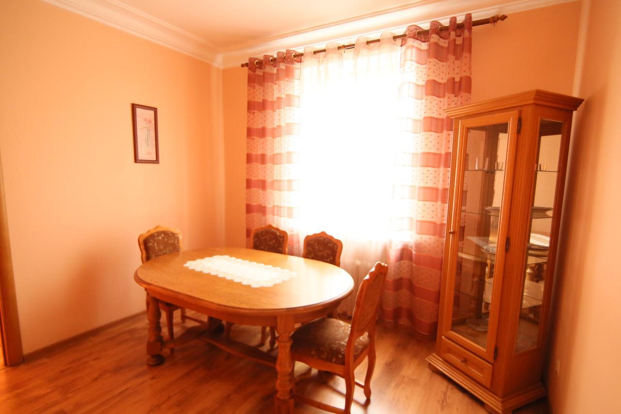 Hotel Center On Korolya Minsk Ngoại thất bức ảnh