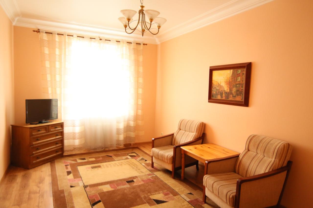 Hotel Center On Korolya Minsk Ngoại thất bức ảnh