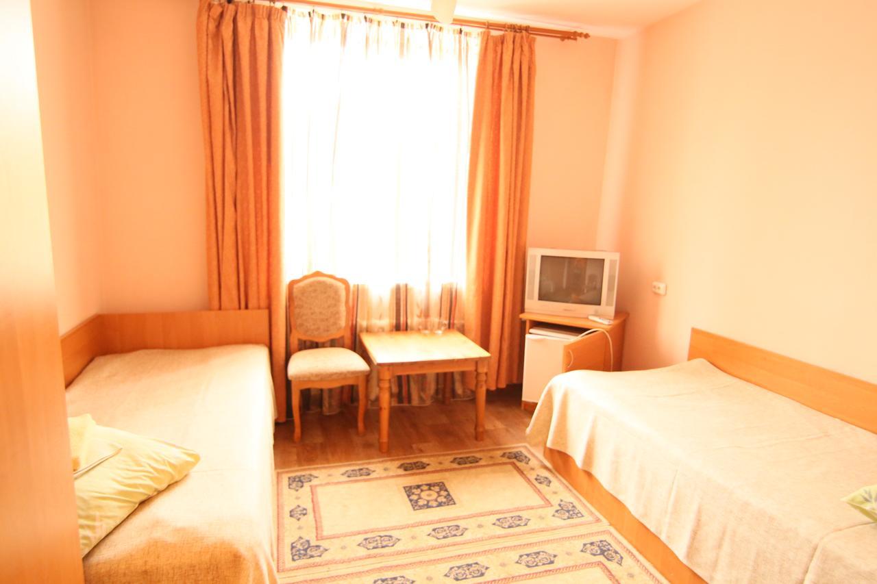 Hotel Center On Korolya Minsk Ngoại thất bức ảnh